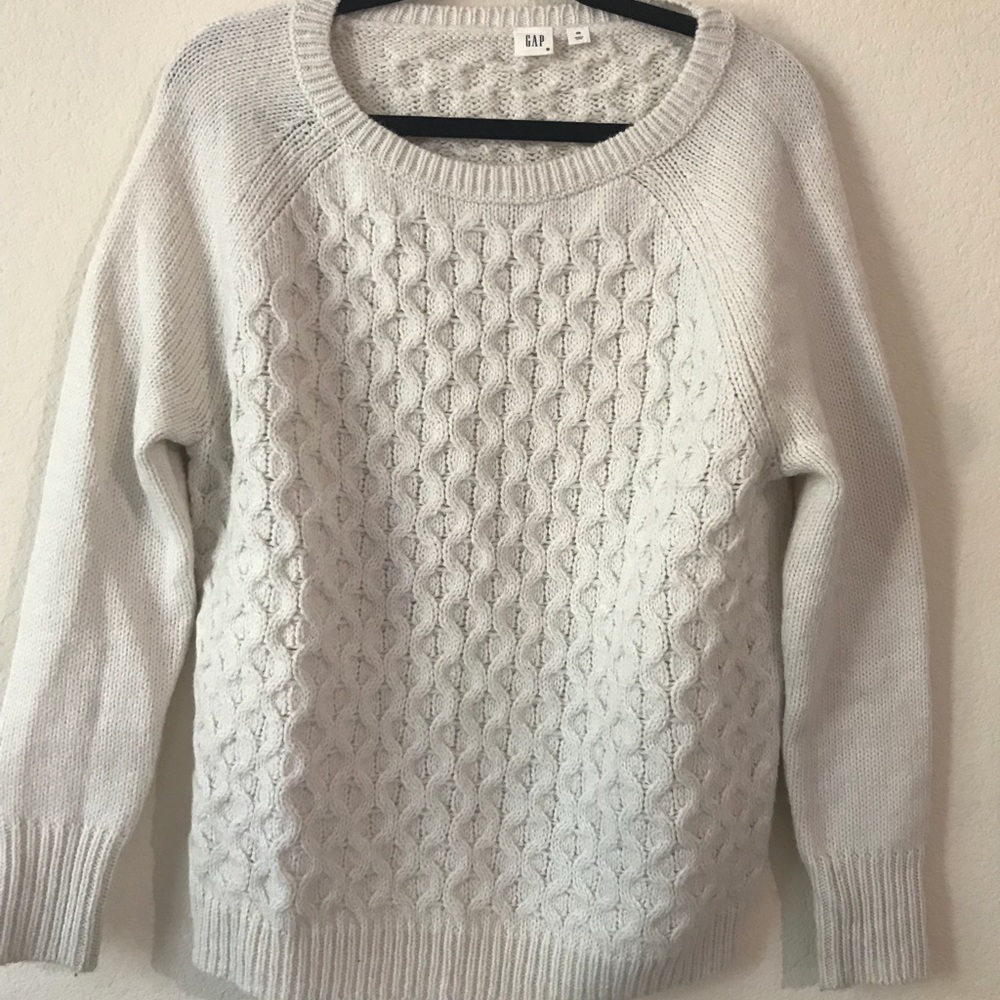 GAP•Crew neck cream sweater with textured front